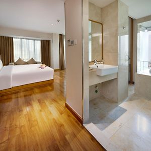 Executive King Suite